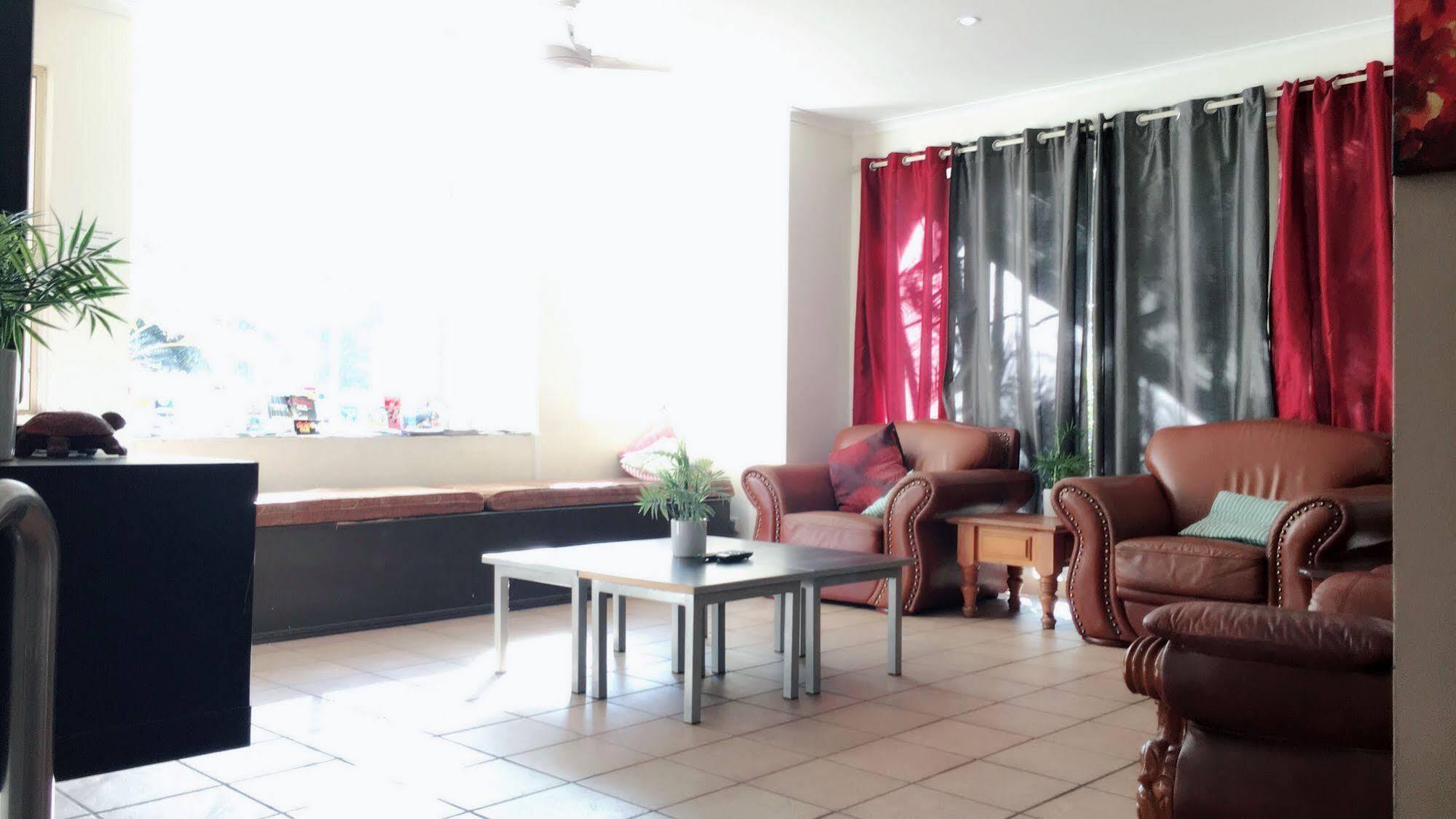 Gold Coast Hostel Zewnętrze zdjęcie